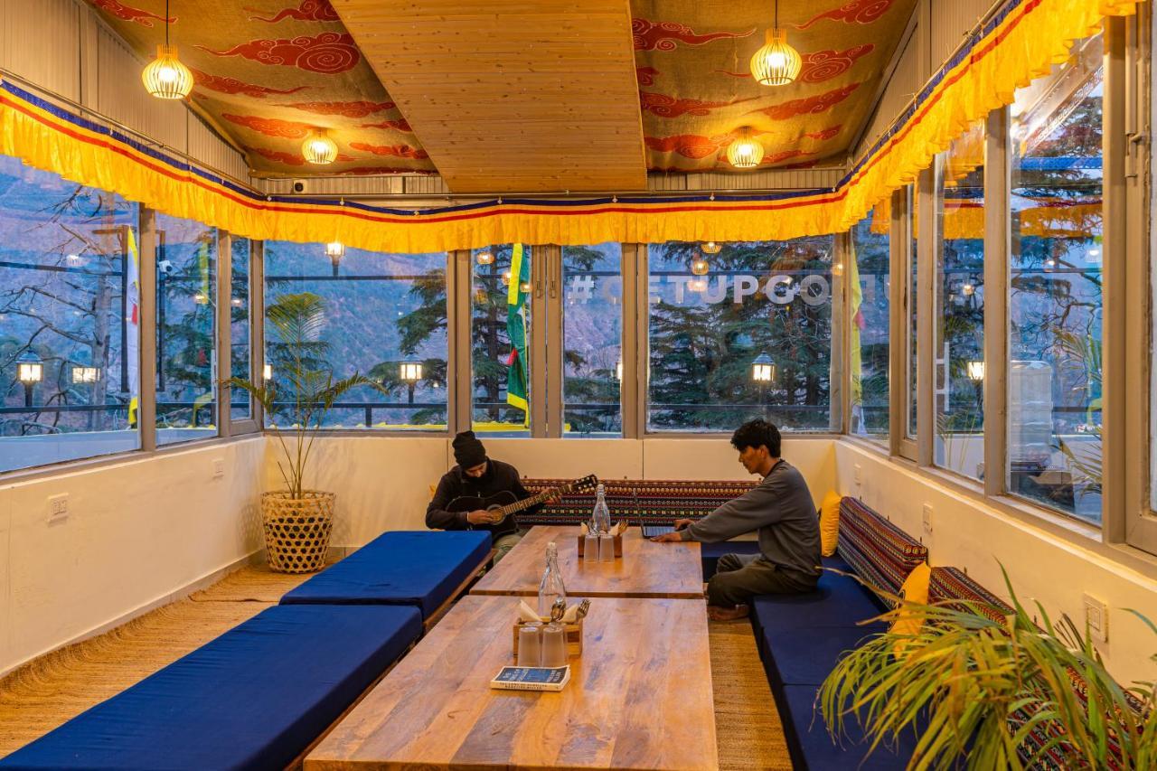 The Hosteller Mcleodganj, Mall Road Мак-Леод-Гейндж Экстерьер фото
