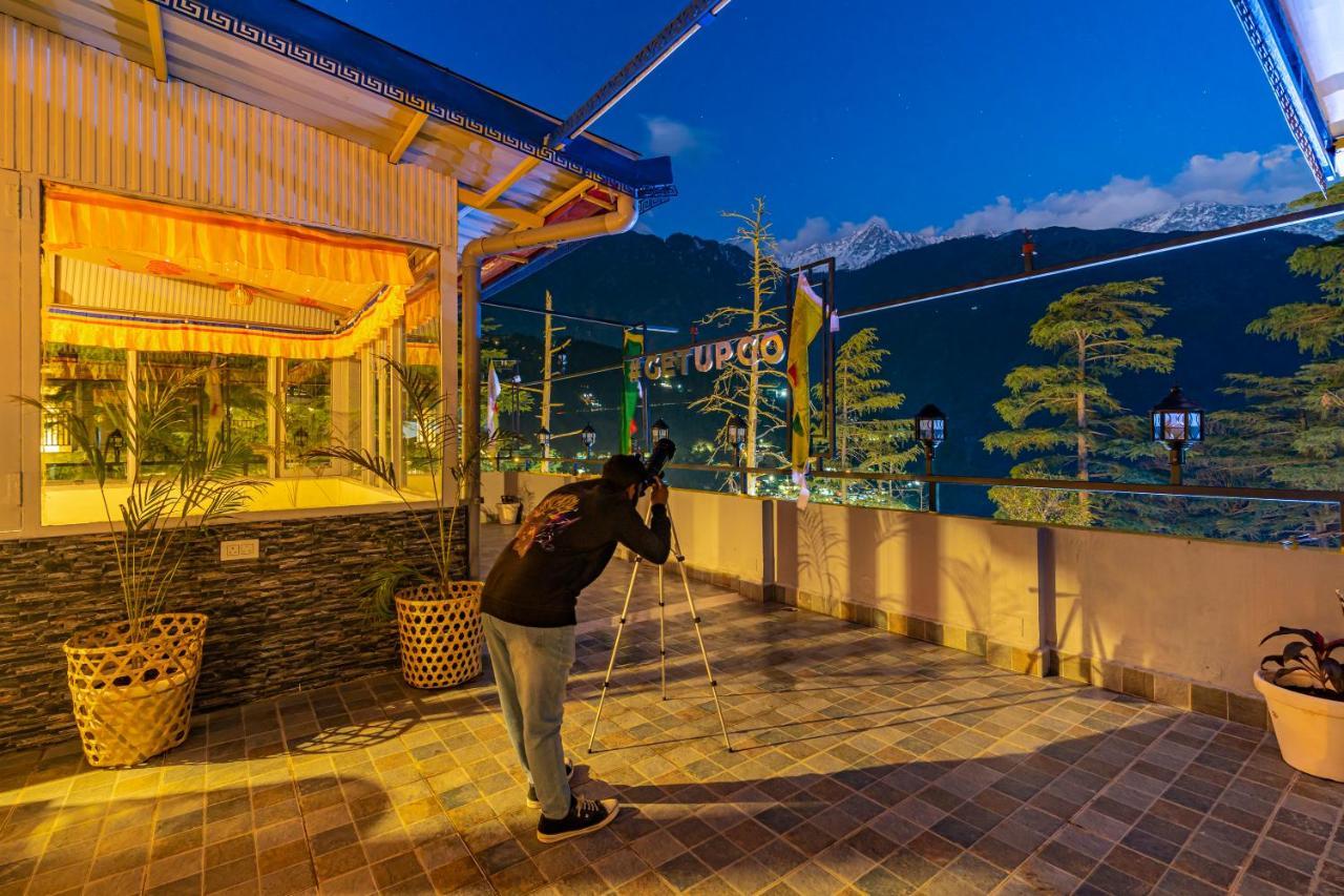 The Hosteller Mcleodganj, Mall Road Мак-Леод-Гейндж Экстерьер фото
