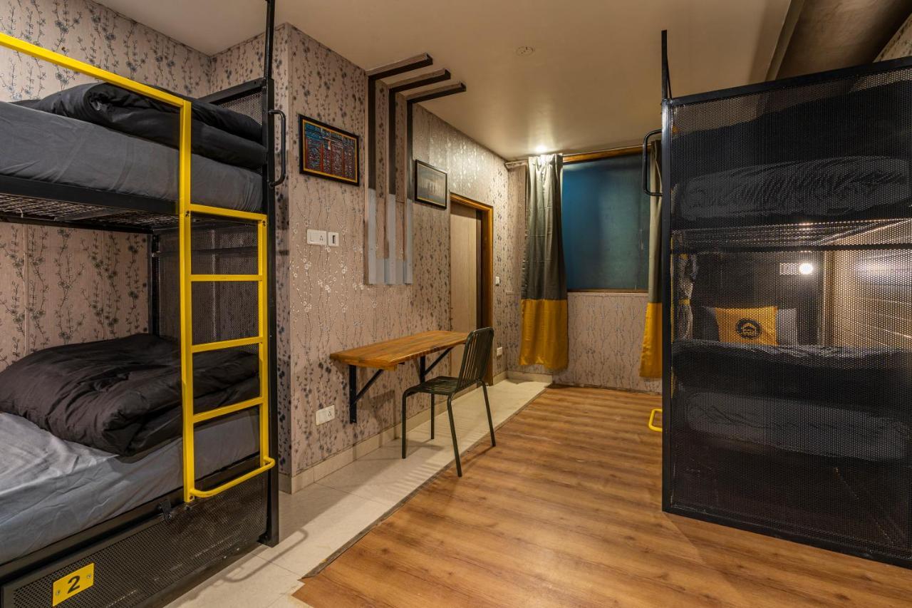 The Hosteller Mcleodganj, Mall Road Мак-Леод-Гейндж Экстерьер фото