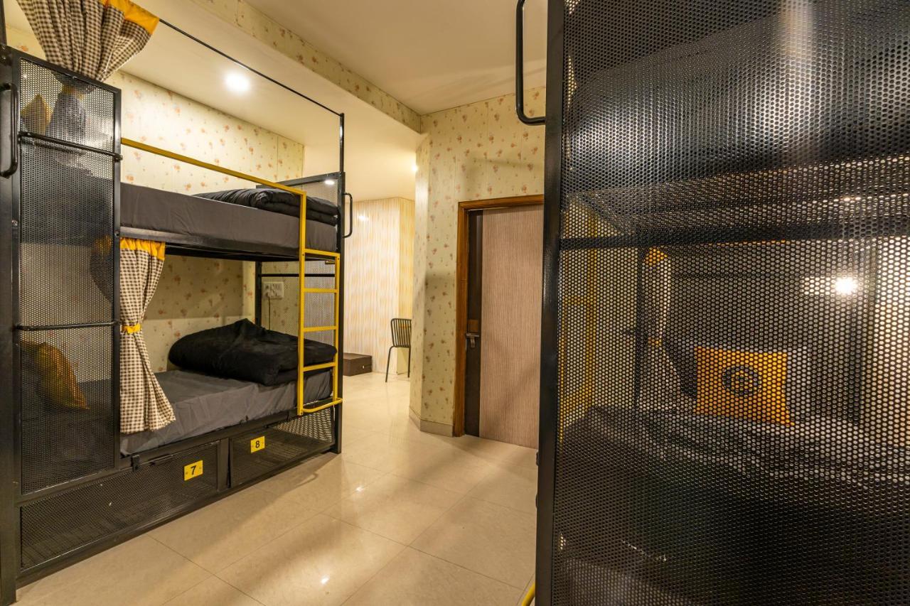 The Hosteller Mcleodganj, Mall Road Мак-Леод-Гейндж Экстерьер фото