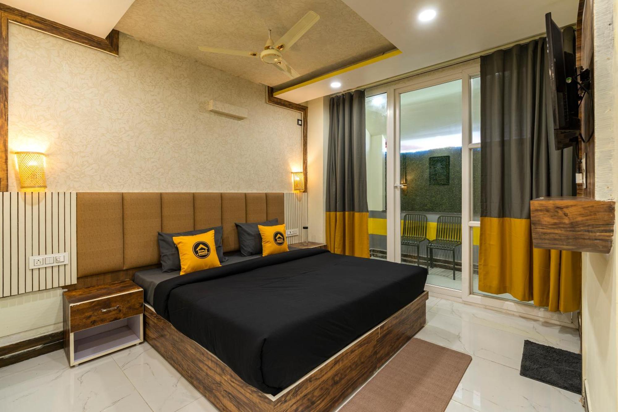 The Hosteller Mcleodganj, Mall Road Мак-Леод-Гейндж Экстерьер фото