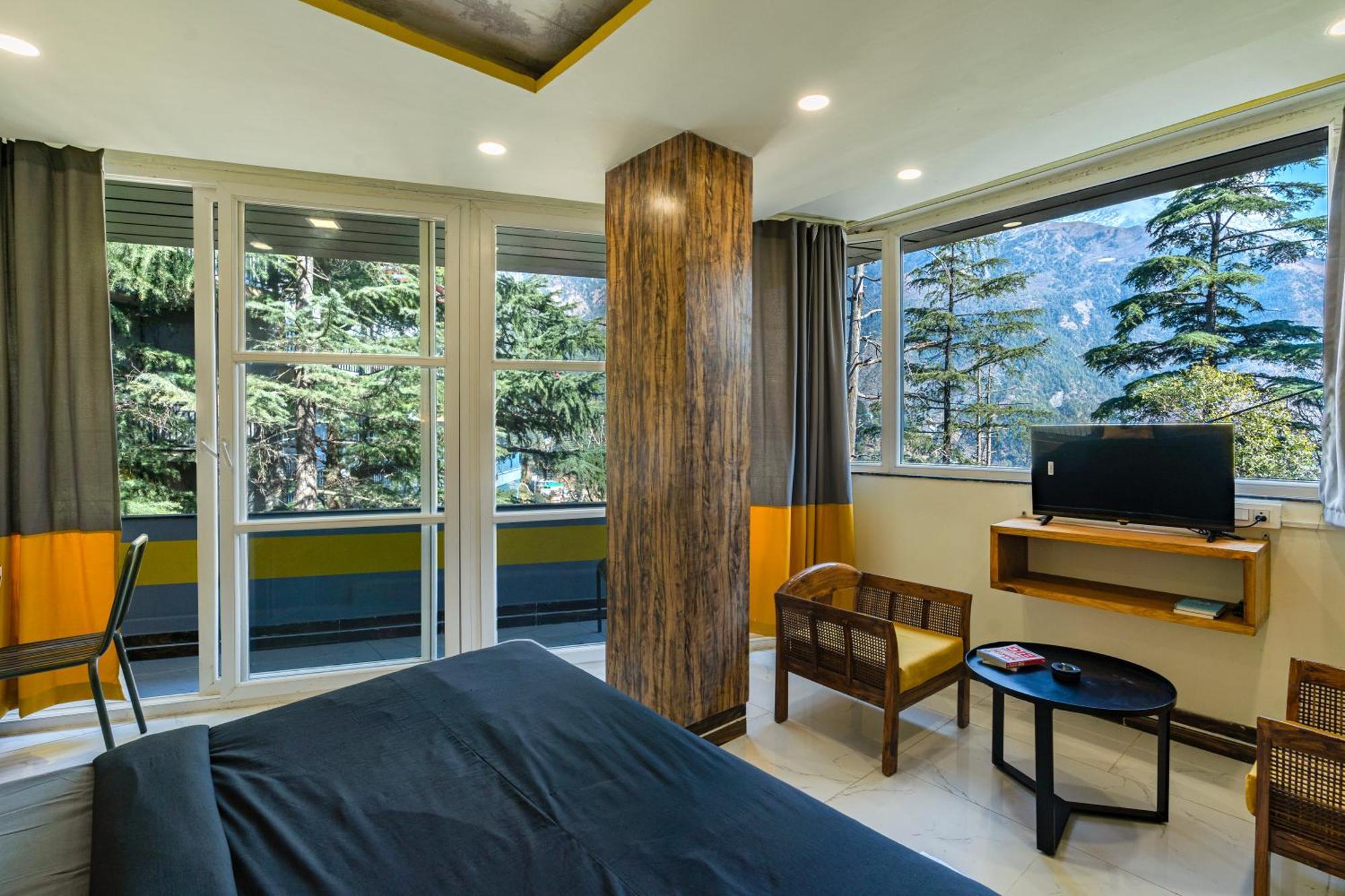 The Hosteller Mcleodganj, Mall Road Мак-Леод-Гейндж Экстерьер фото