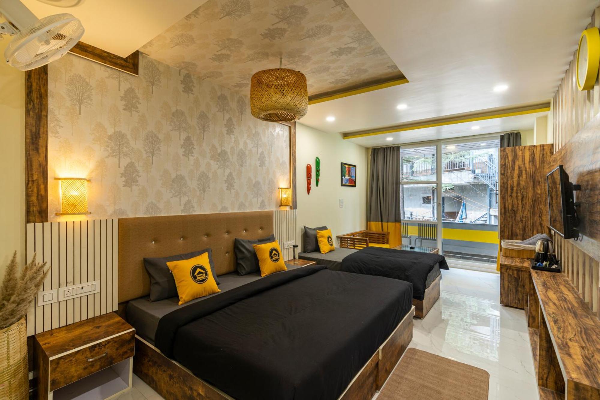 The Hosteller Mcleodganj, Mall Road Мак-Леод-Гейндж Экстерьер фото
